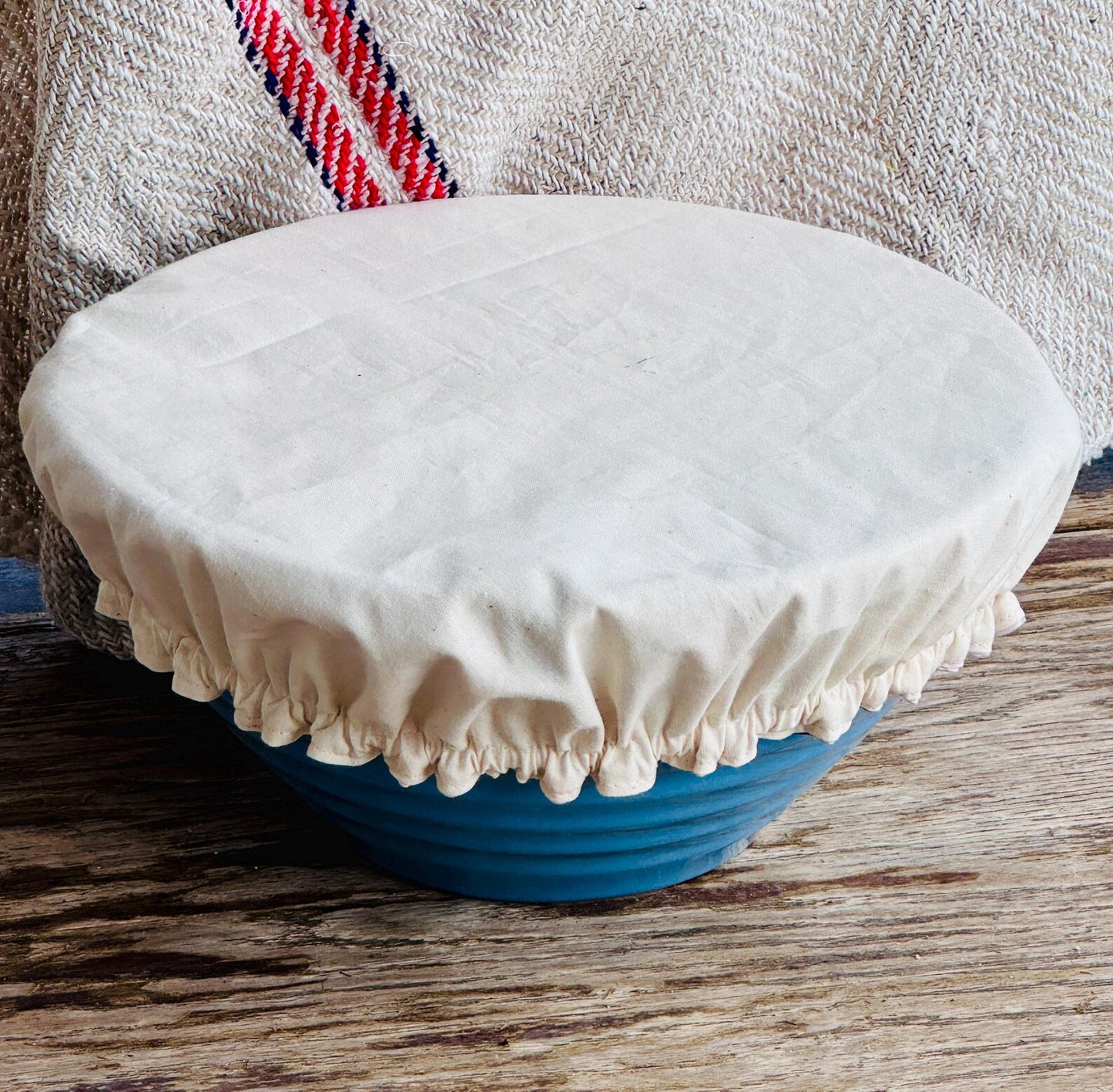 XL Reversible Fabric Bowl Cover – 12" Farmhouse Chicken Prints
